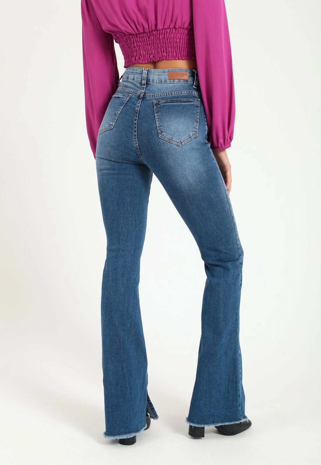 Calca Flare Lycra Barra Desfiada
