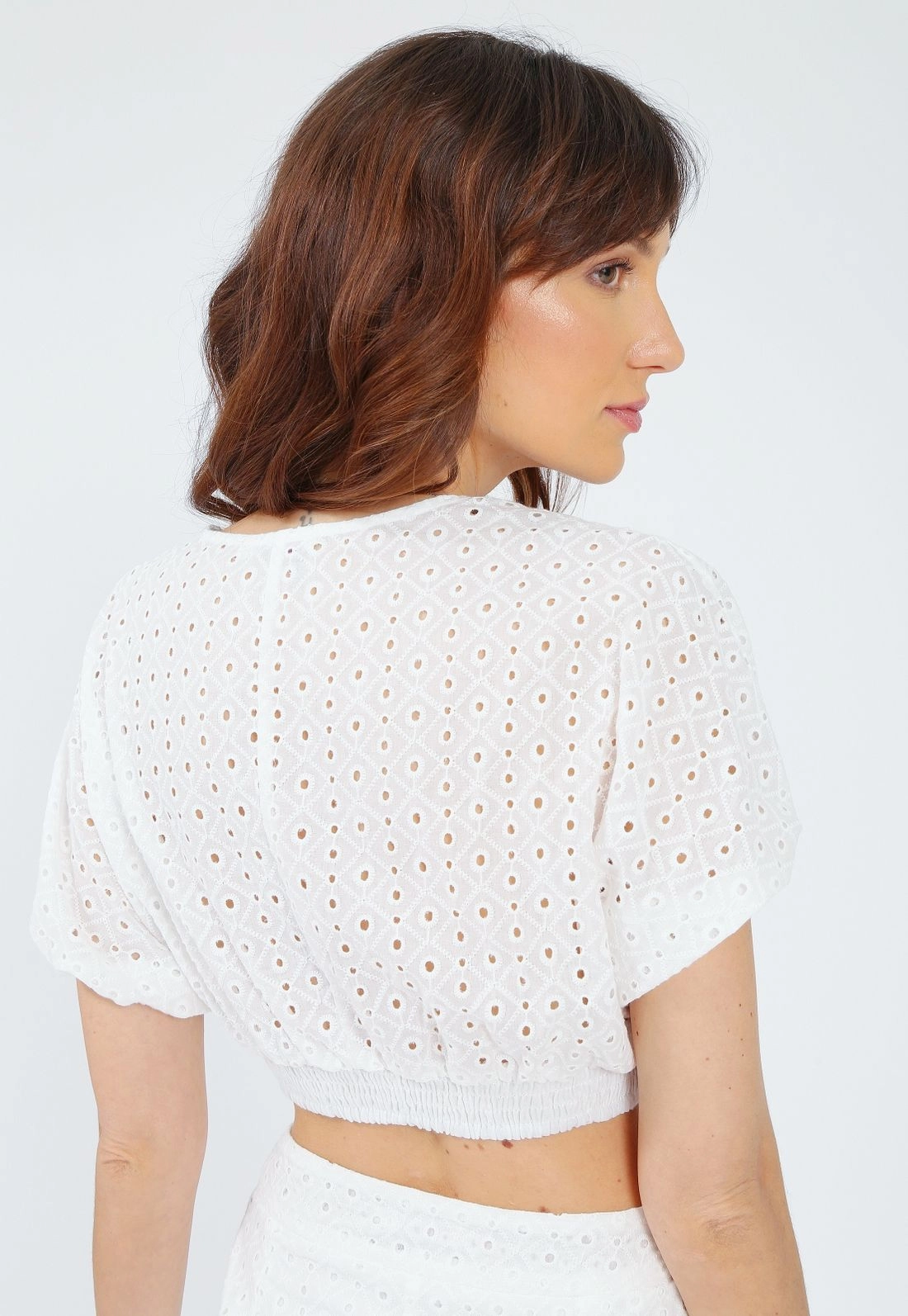 Cropped Lasie Manga Curta Transpasse