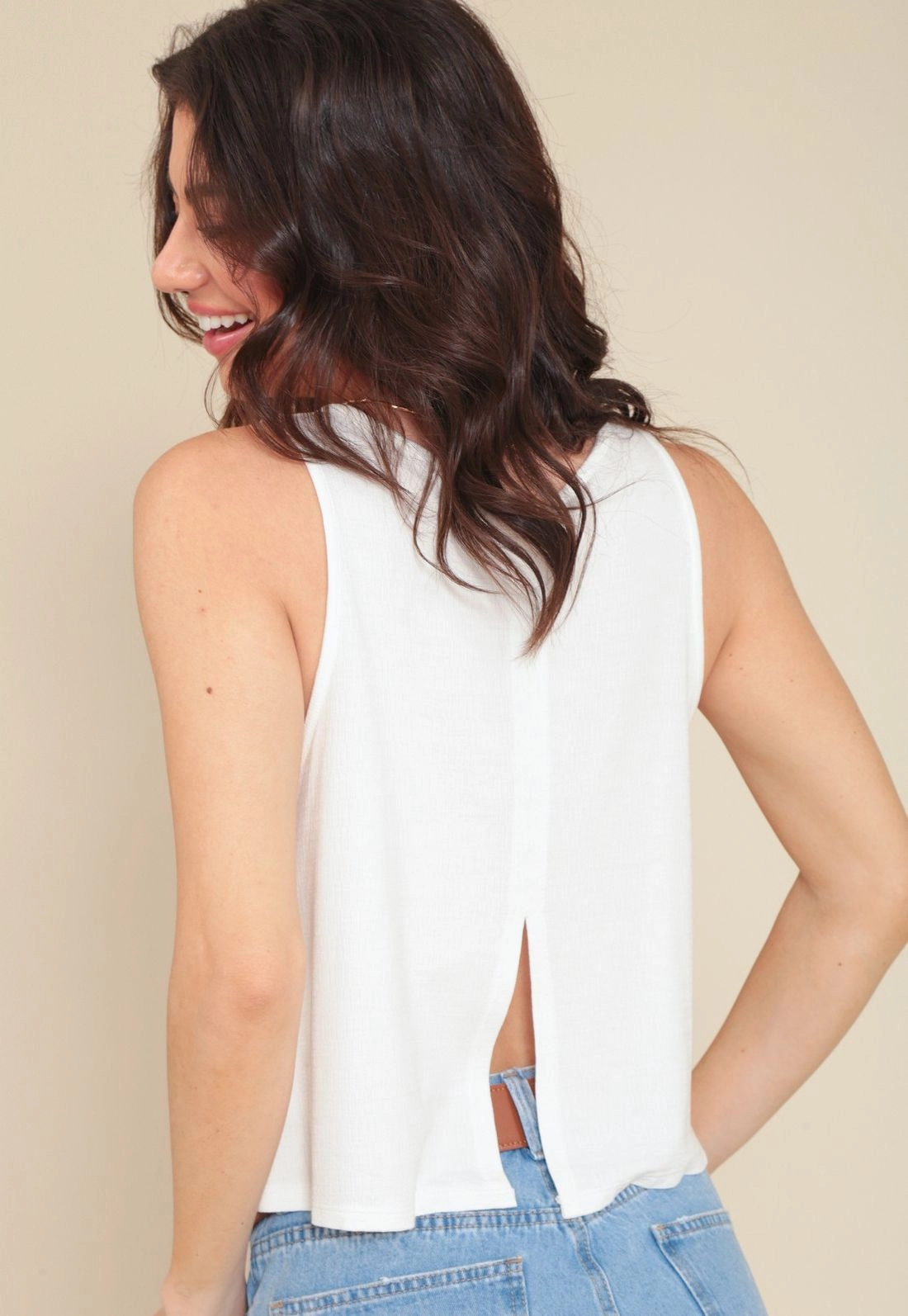 Blusa Sem Manga Em Malha Texturizada Abertura Costa