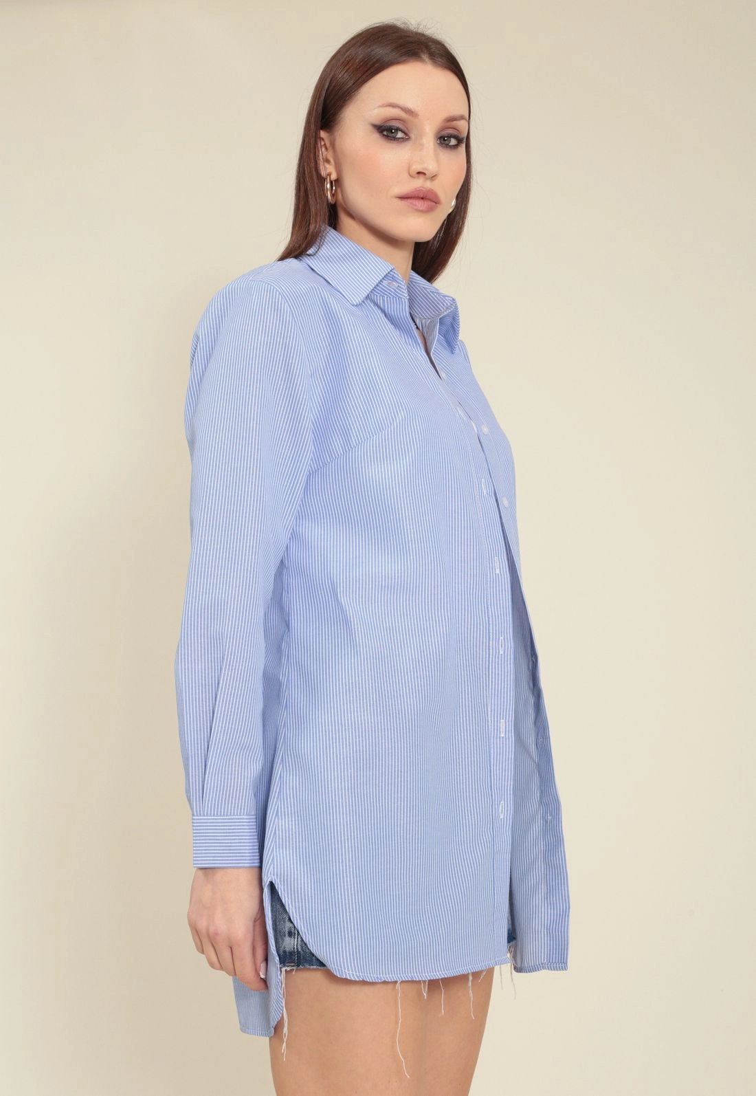 Camisa Alongada Em Tricoline Listrada Com Manga Longa