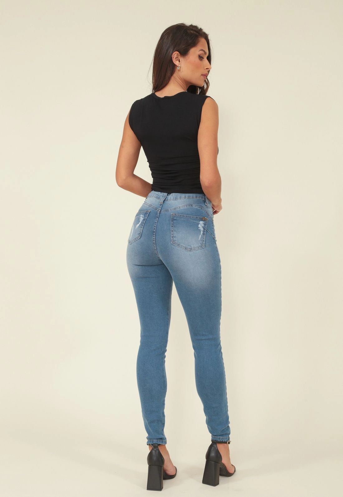 Calça Skinny Jeans Cintura Alta Puídos