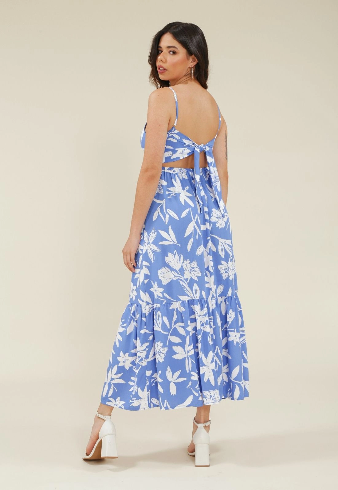 Vest Midi Em Viscose Estampado Com Alca E Recorte Na Saia
