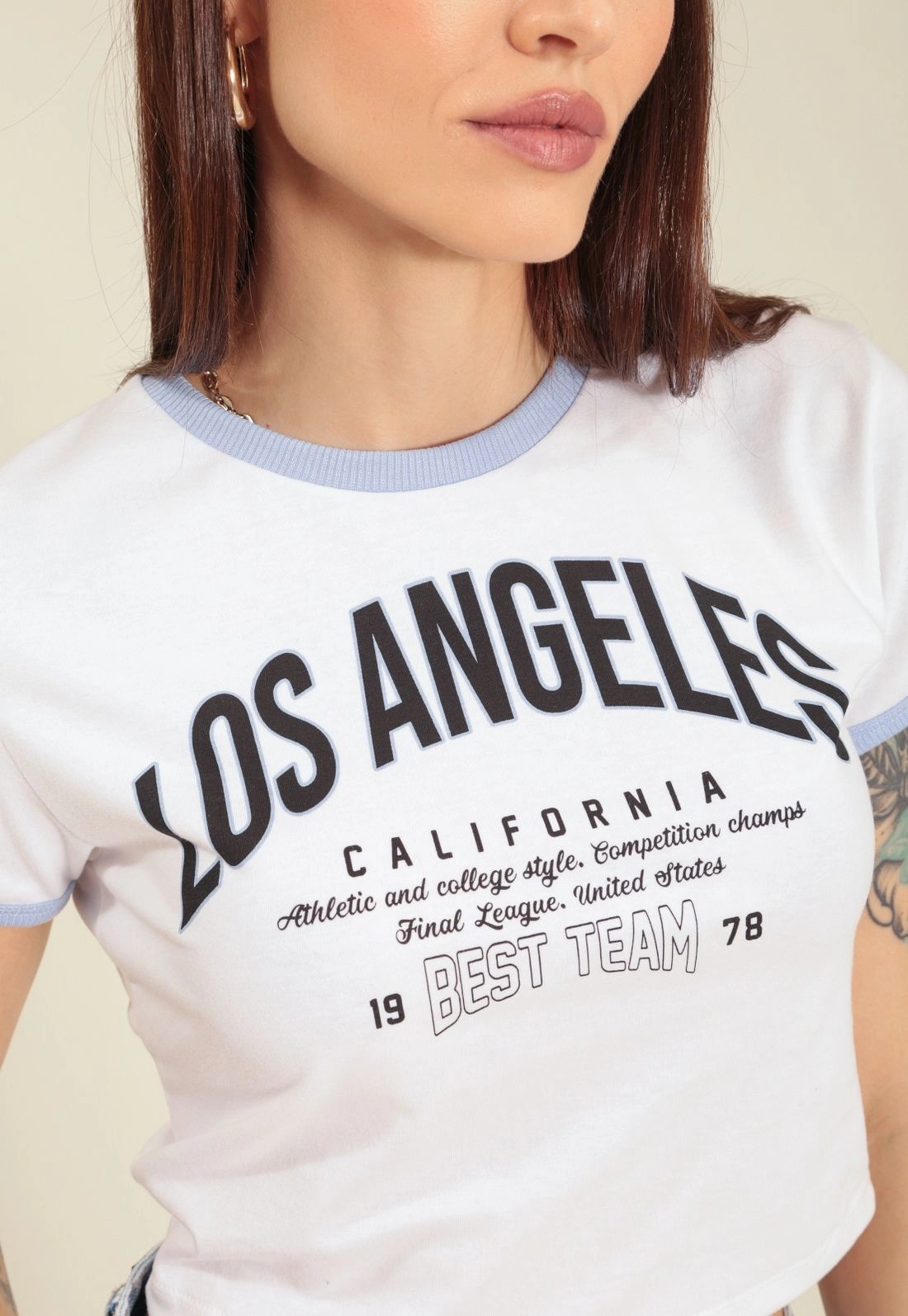 Blusa Cropped Em Cotton Com Manga Curta E Estampa Los Angeles