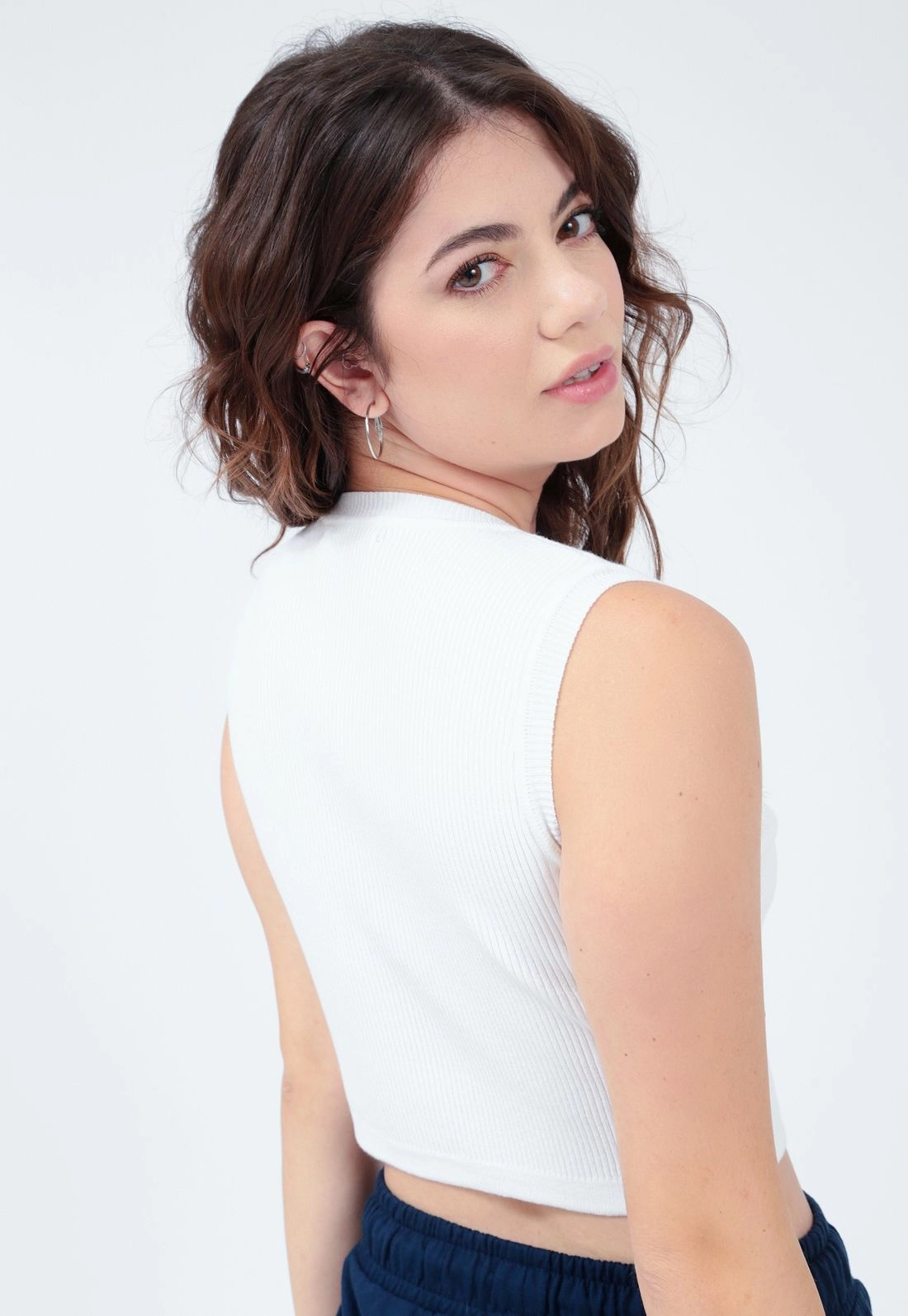 Blusa Tricô Regata Decote Redondo