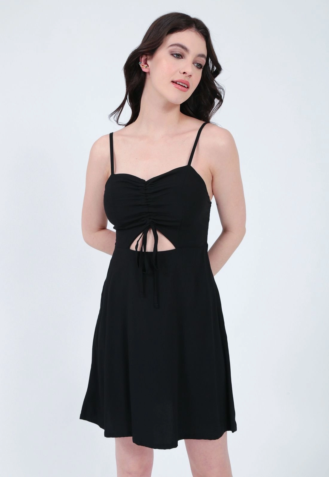 Vestido Viscolinho Curto Alça Puxador