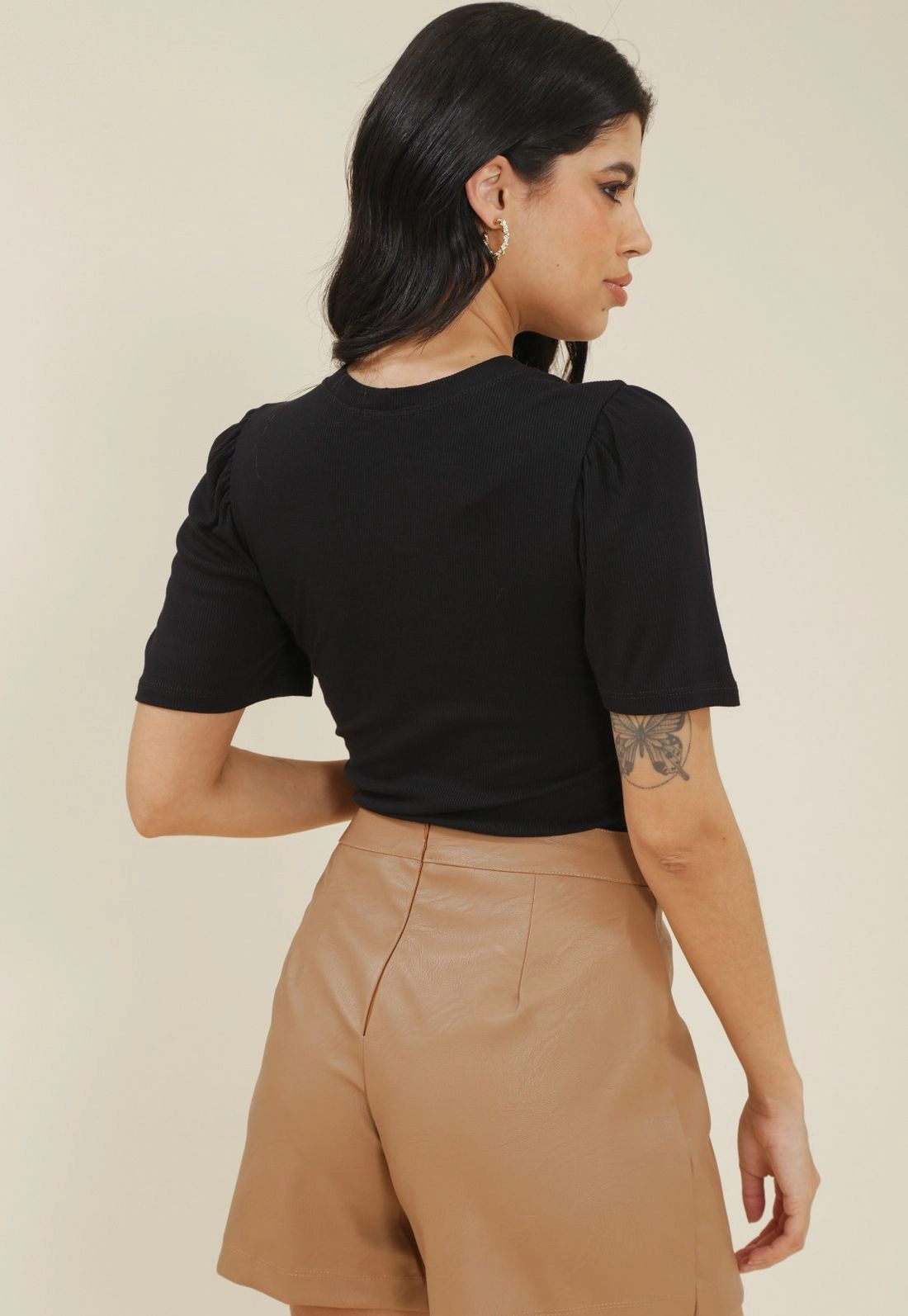 Blusa Malha Canelada Manga Curta Com Franzido