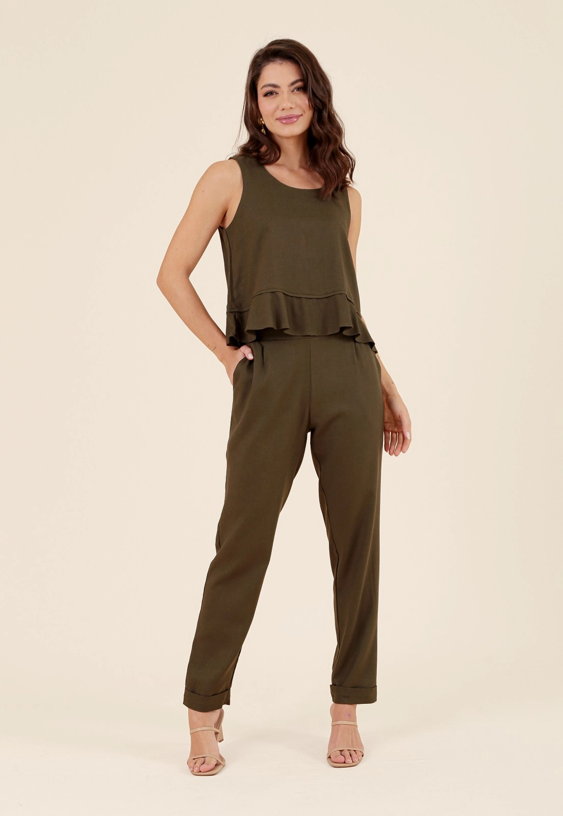 Blusa Peplum Em Linho Com Abertura Lateral