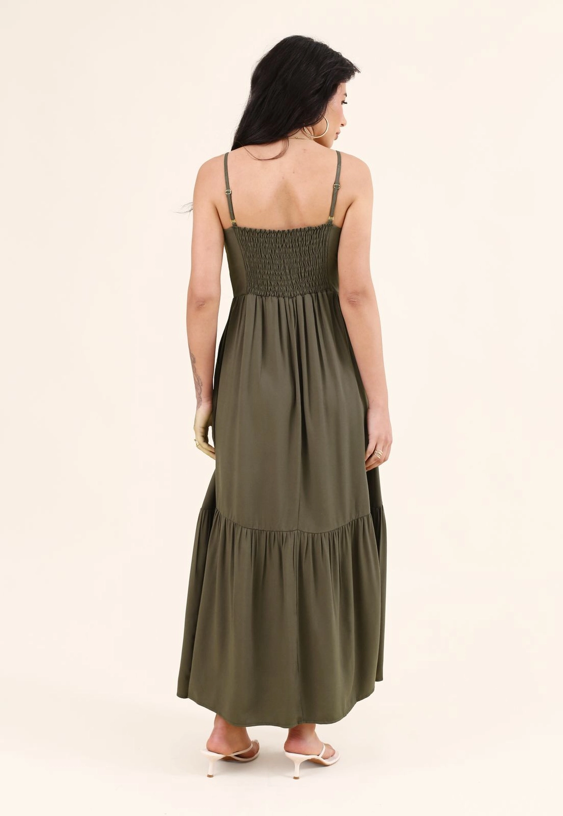 Vestido Midi Em Viscose Com Alça E Bolso
