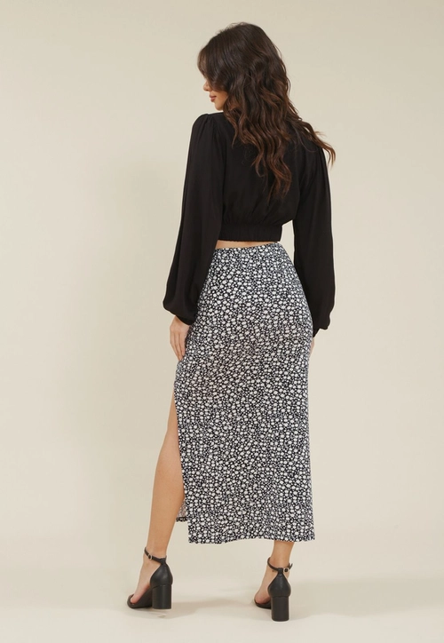 Saia Midi Fenda E Franzido Em Viscolycra Estampada Liberty