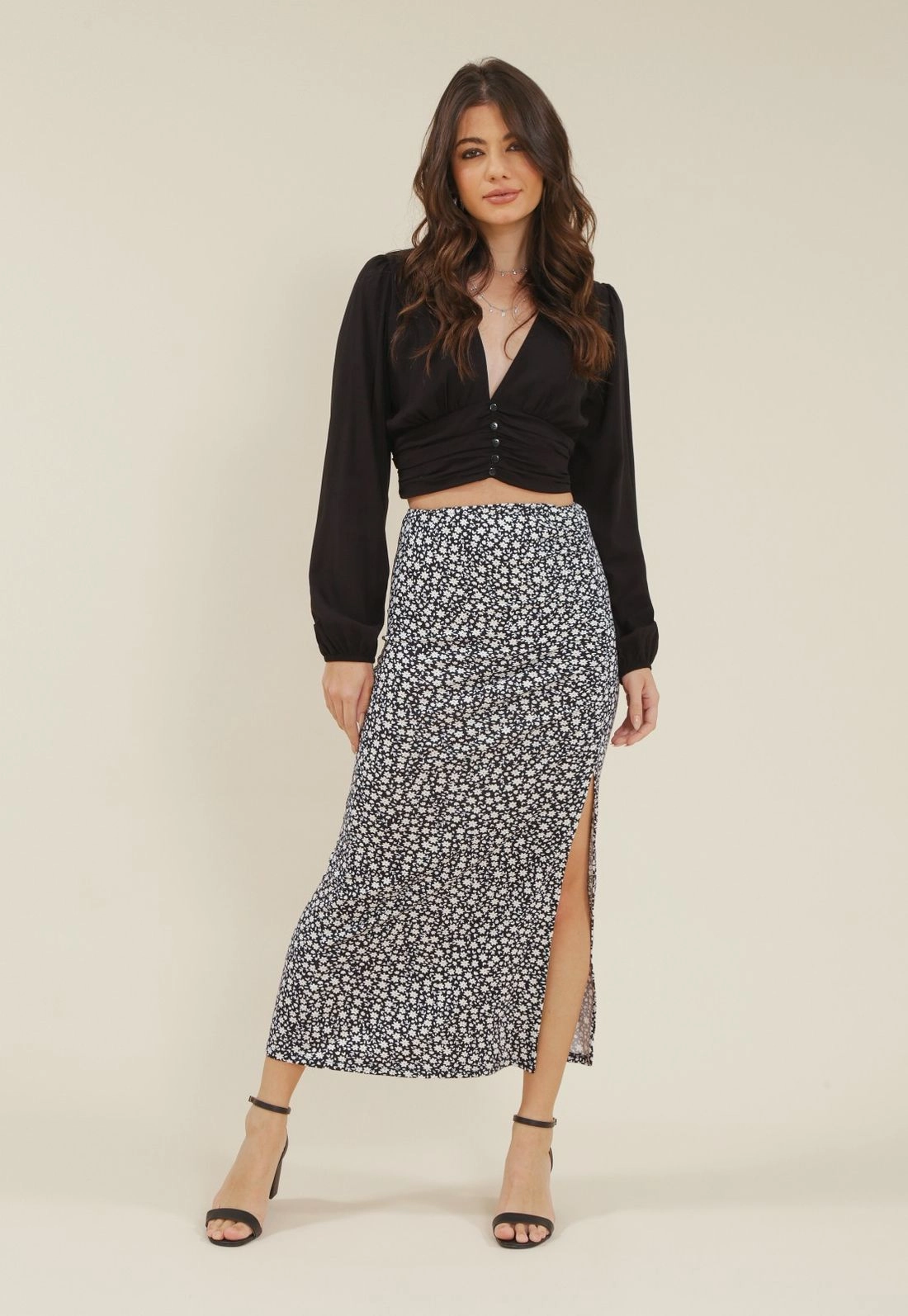 Saia Midi Fenda E Franzido Em Viscolycra Estampada Liberty