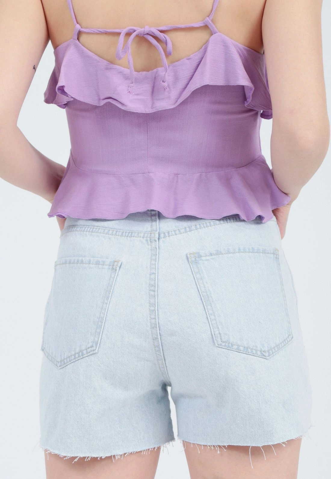Shorts Jeans Azul Claro Barra Laser Puido