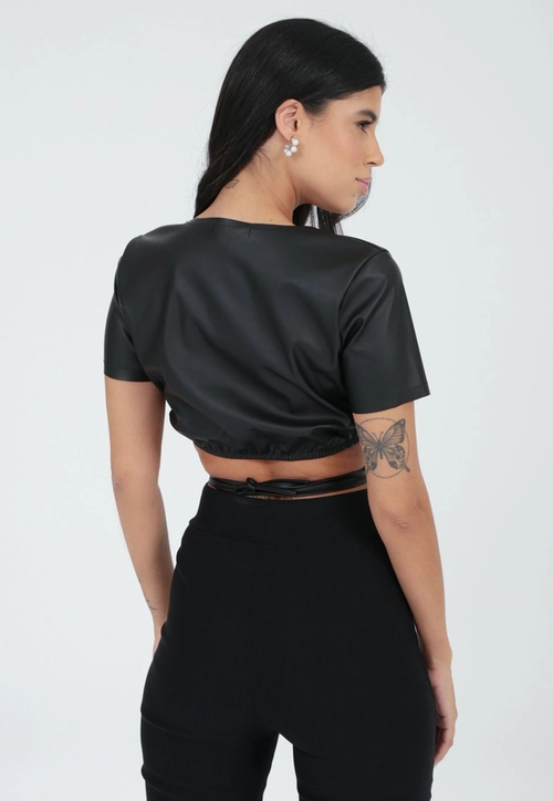 Blusa Cropped Couro Sintético Amarração