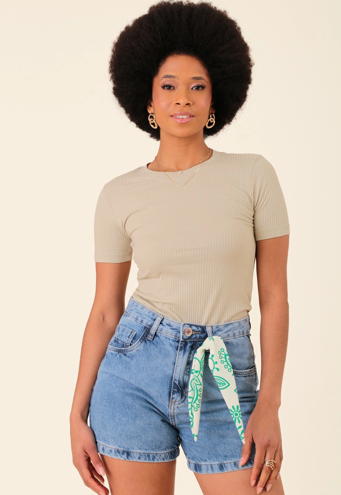 Blusa Canelada Manga Curta Decote Redondo