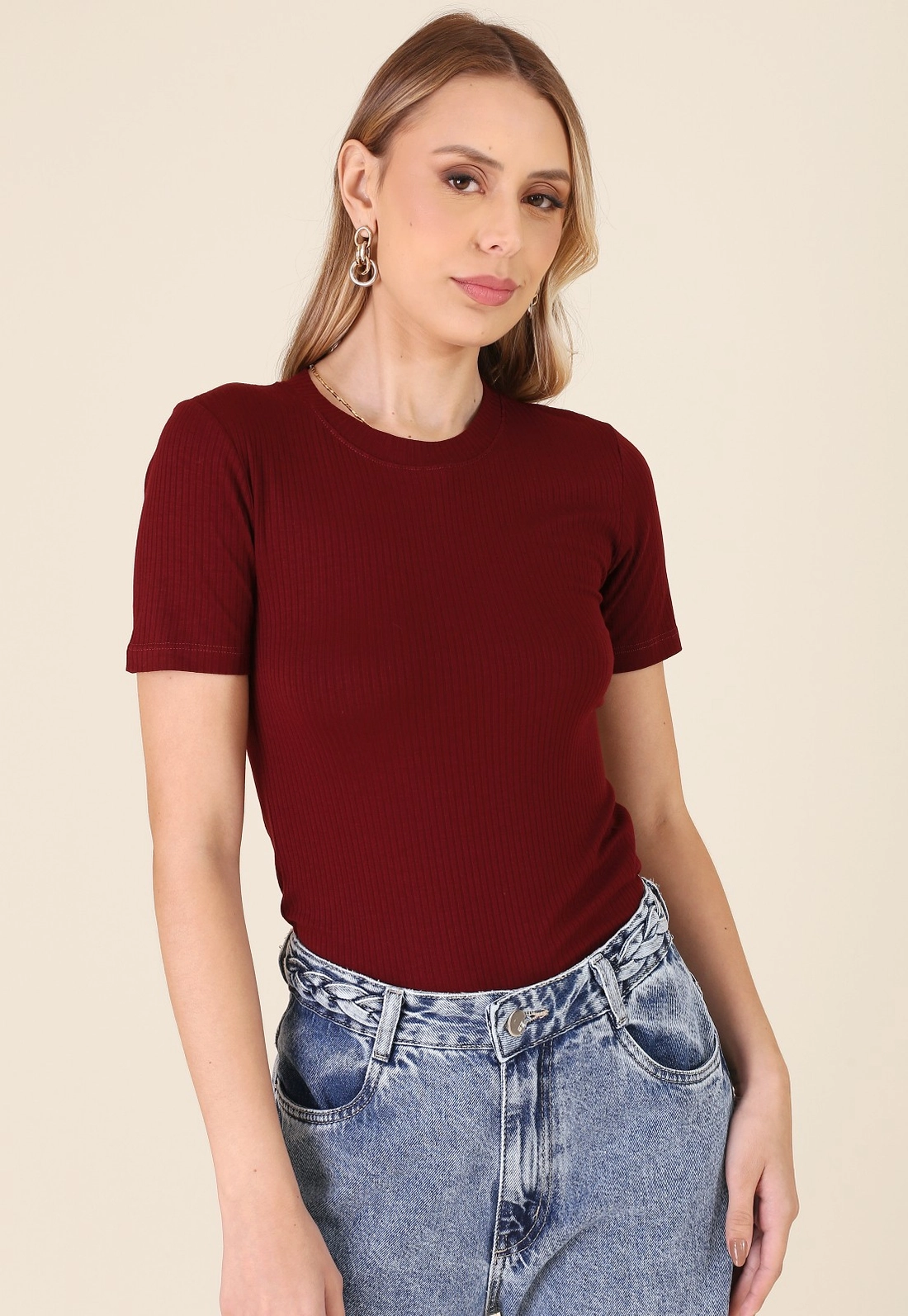 Blusa Canelada Manga Curta Decote Redondo