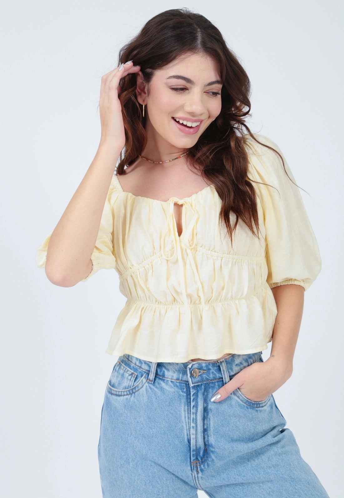 Blusa Crepe 3/4 Recorte Busto Cordão