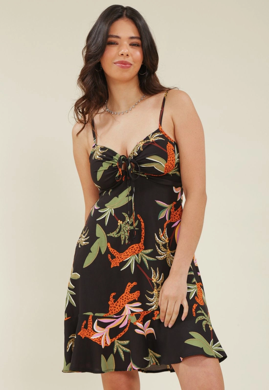 Vest Curto Com Alca Em Viscose Estampada Folhagem Animal Print