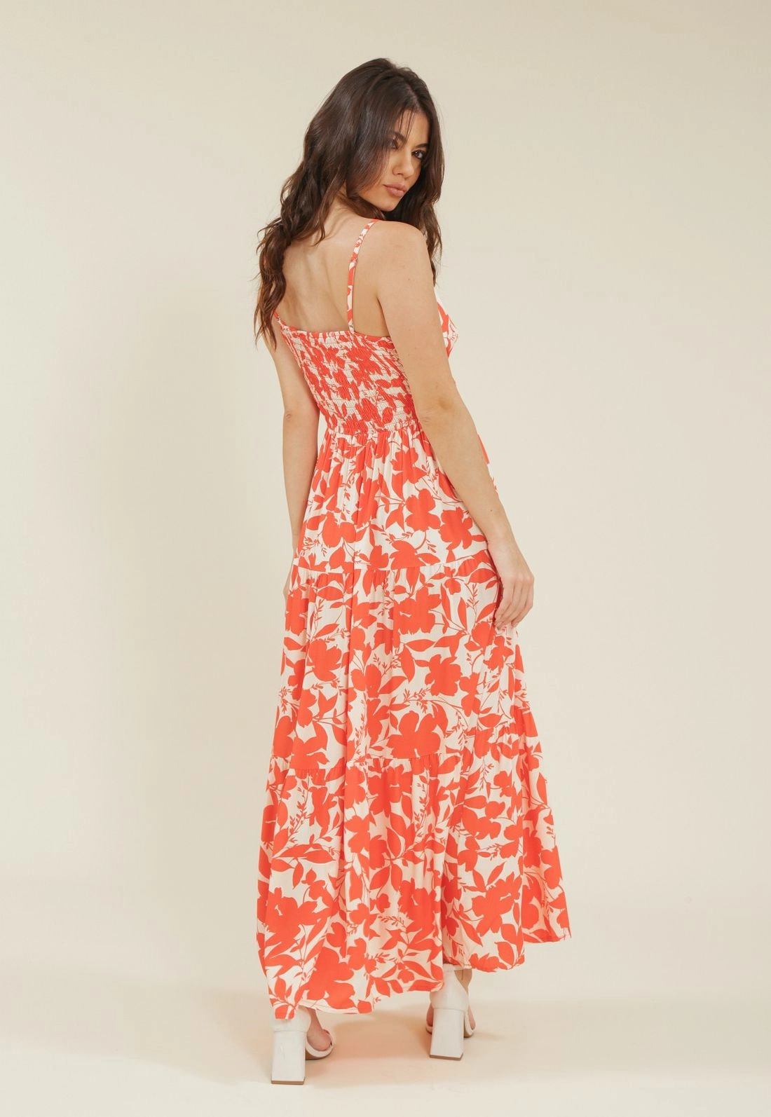Vestido Longo Com Alca Em Viscose Estampada Bicolor