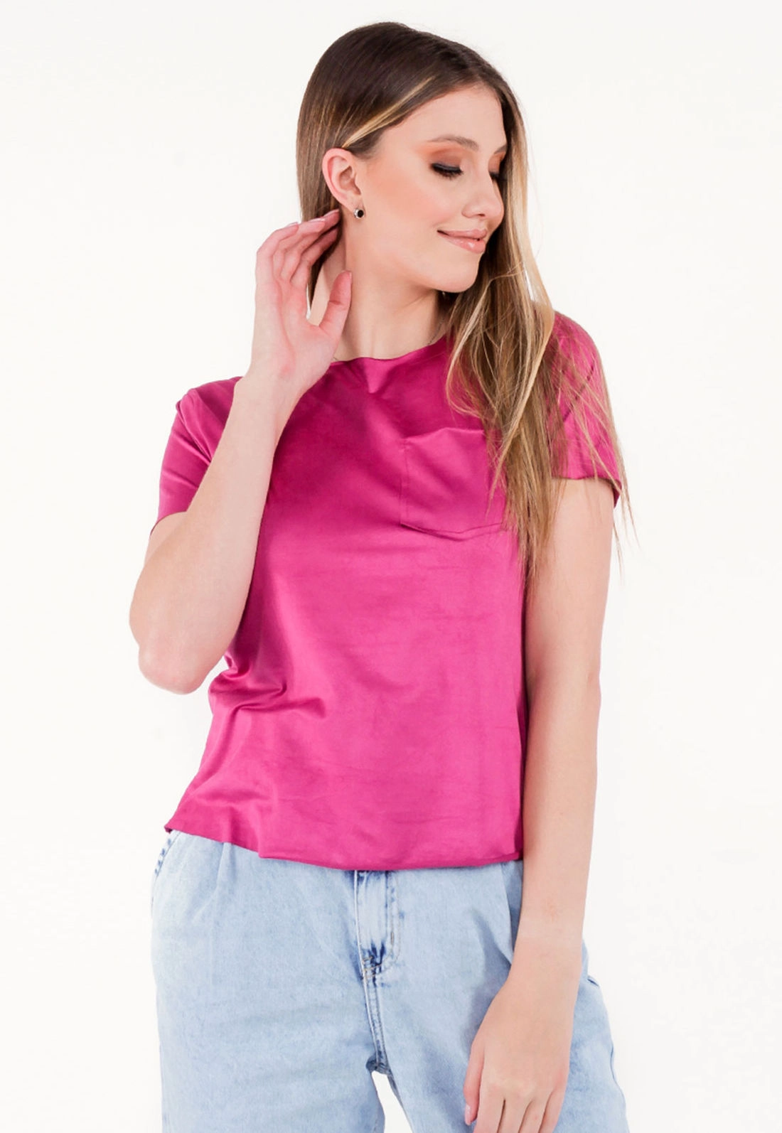 Blusa Suede Manga Curta Bolso