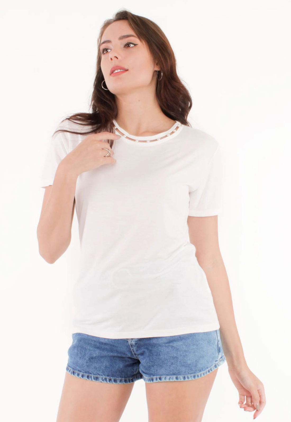 Blusa Malha Detalhe Decote
