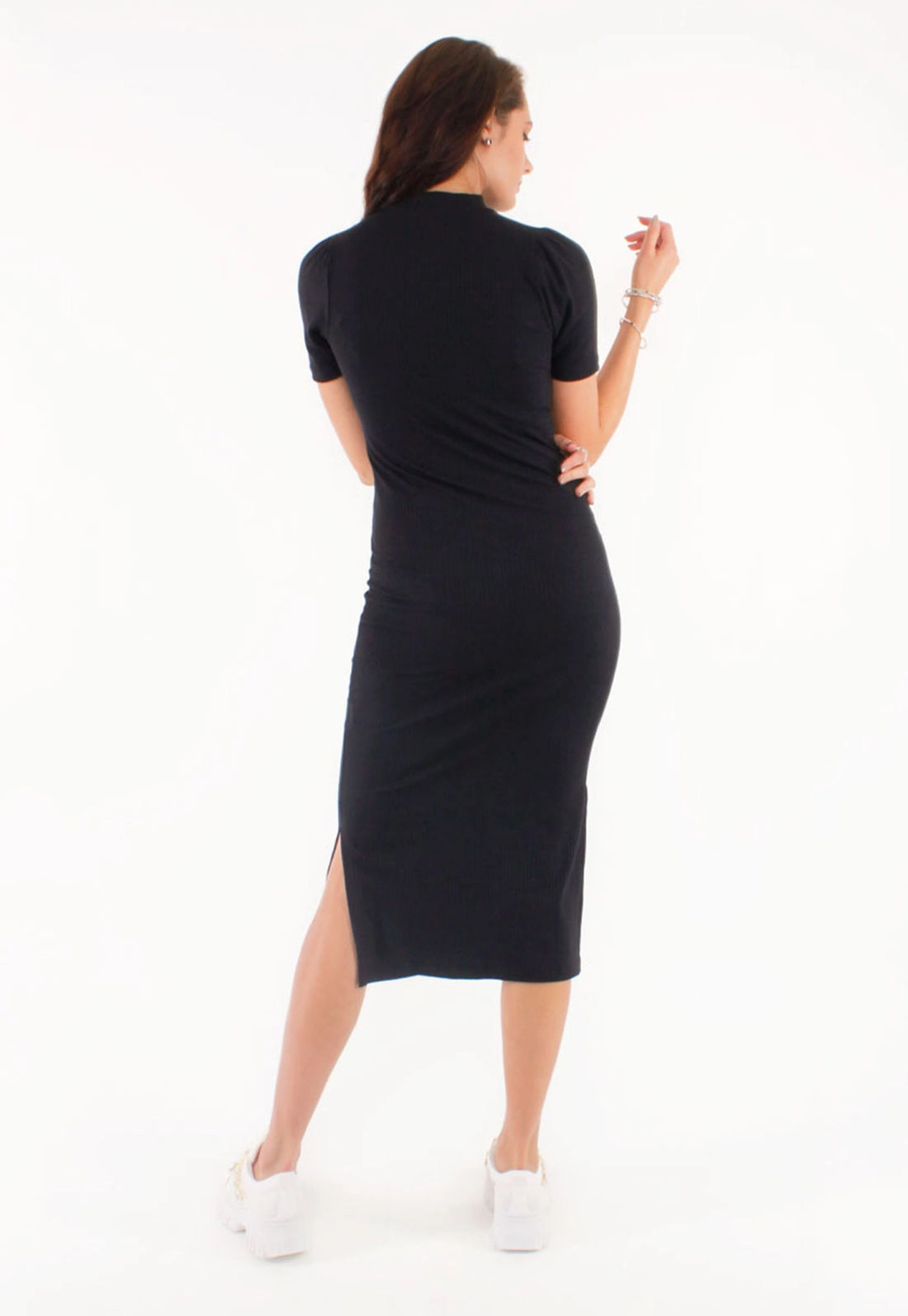 Vestido Ribana Gola Alta
