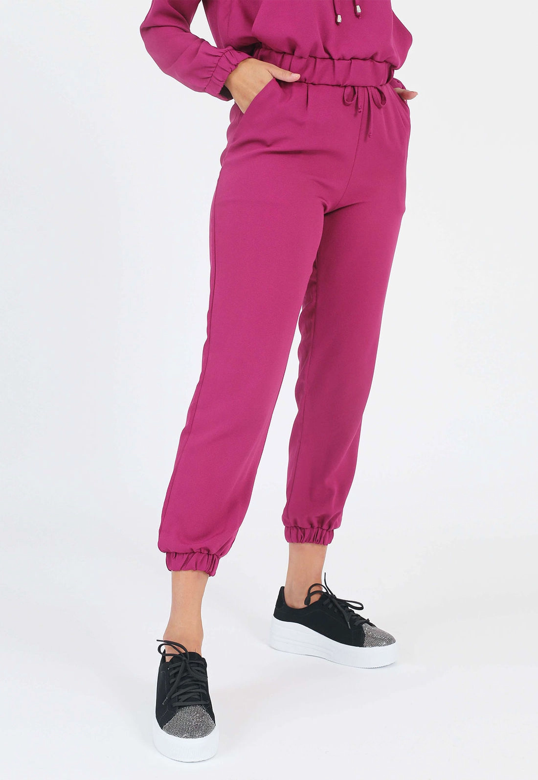 Calça Crepe Jogger Amarração