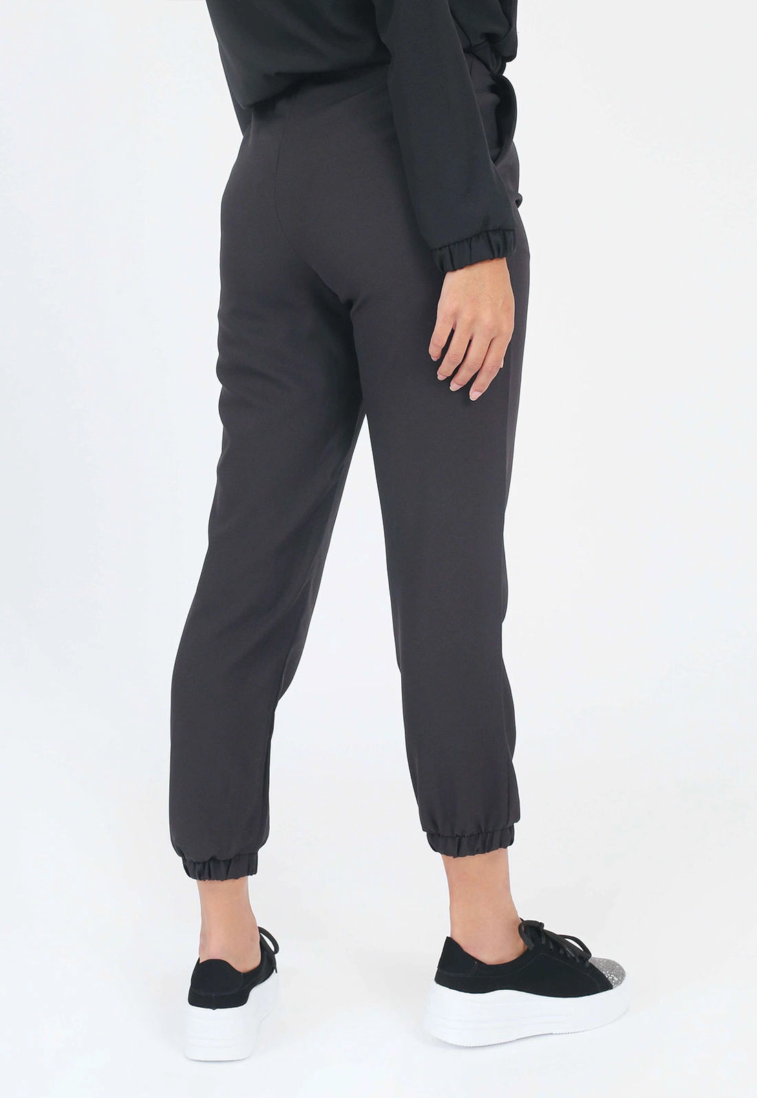 Calça Crepe Jogger Amarração