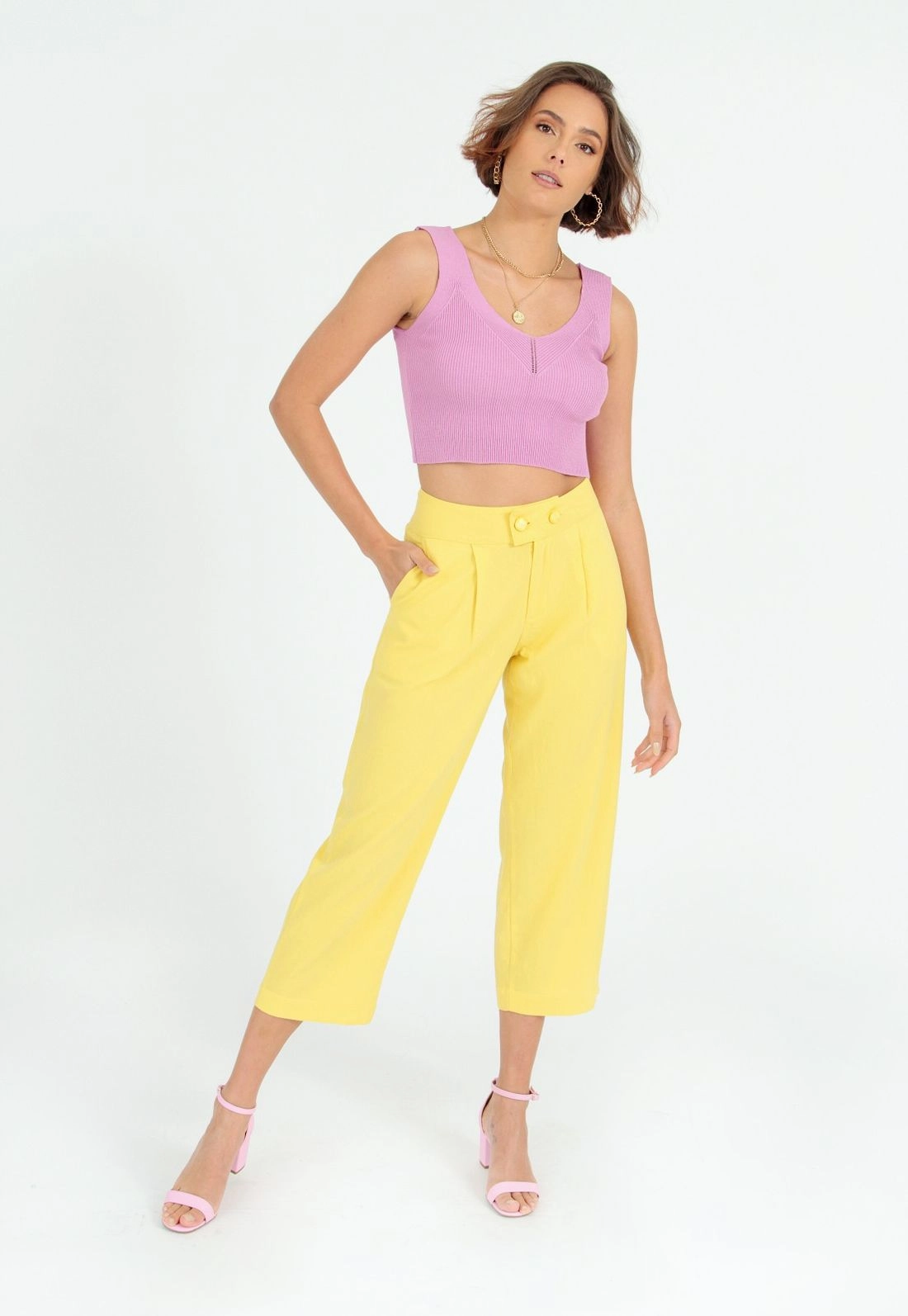 Calça Linho Pregas 2 Botões