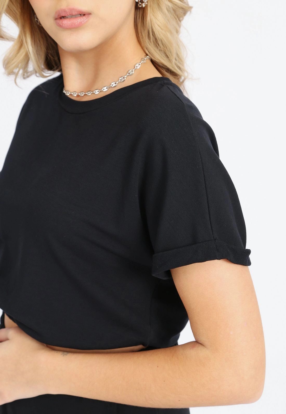 Blusa Cropped Manga Curta Dobrada