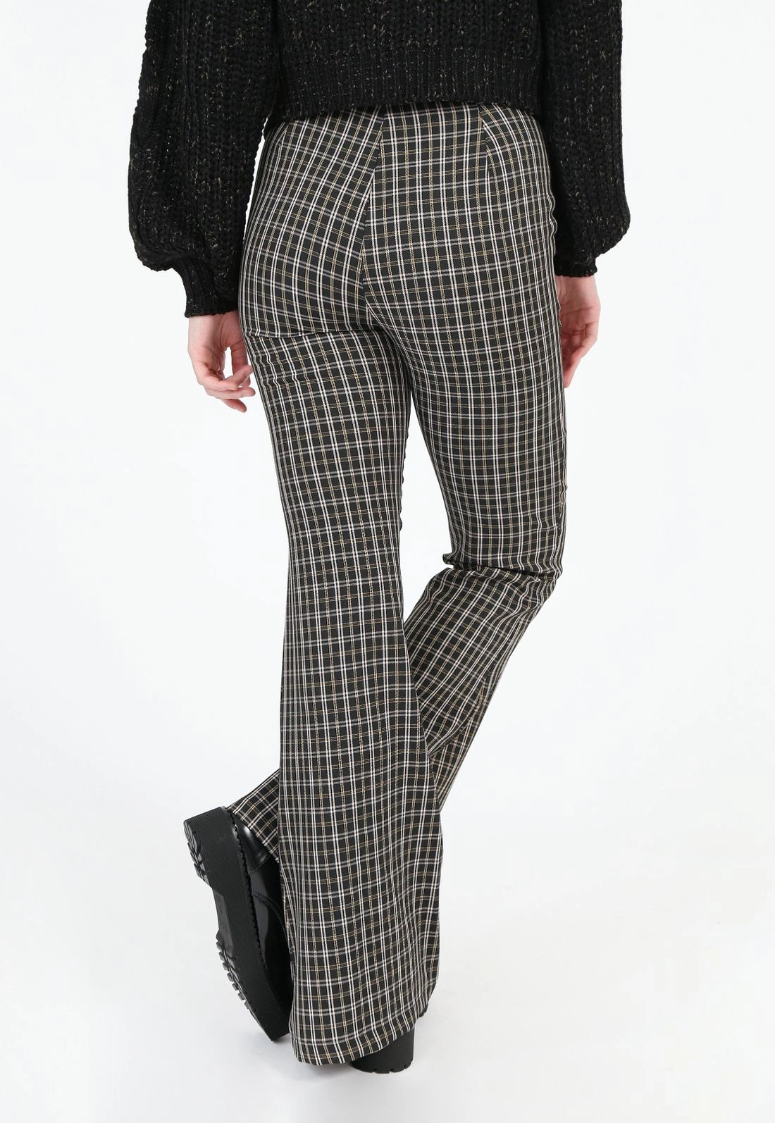 Calça Crepe Xadrez Flare