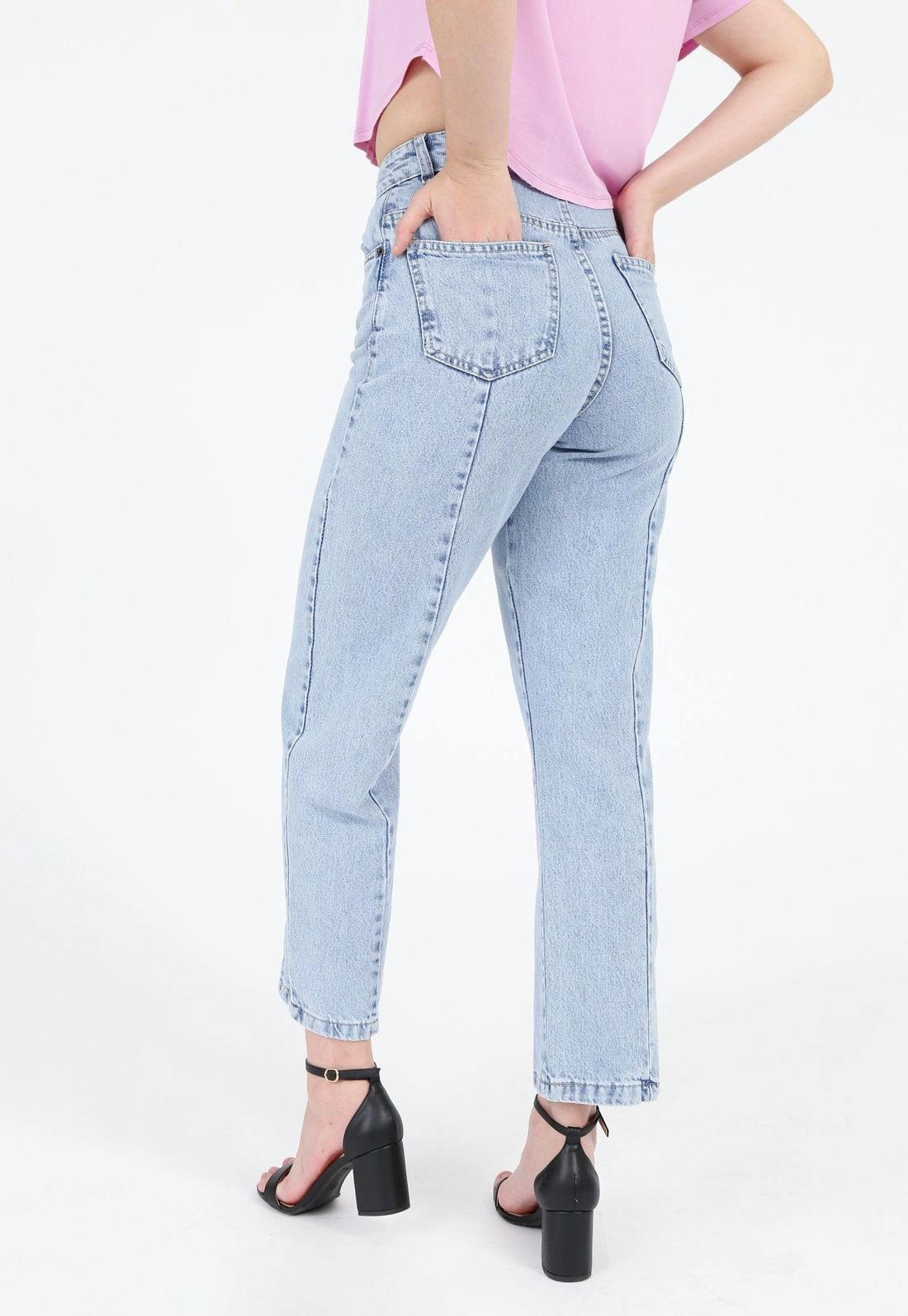 Calça Jeans Reta Recorte