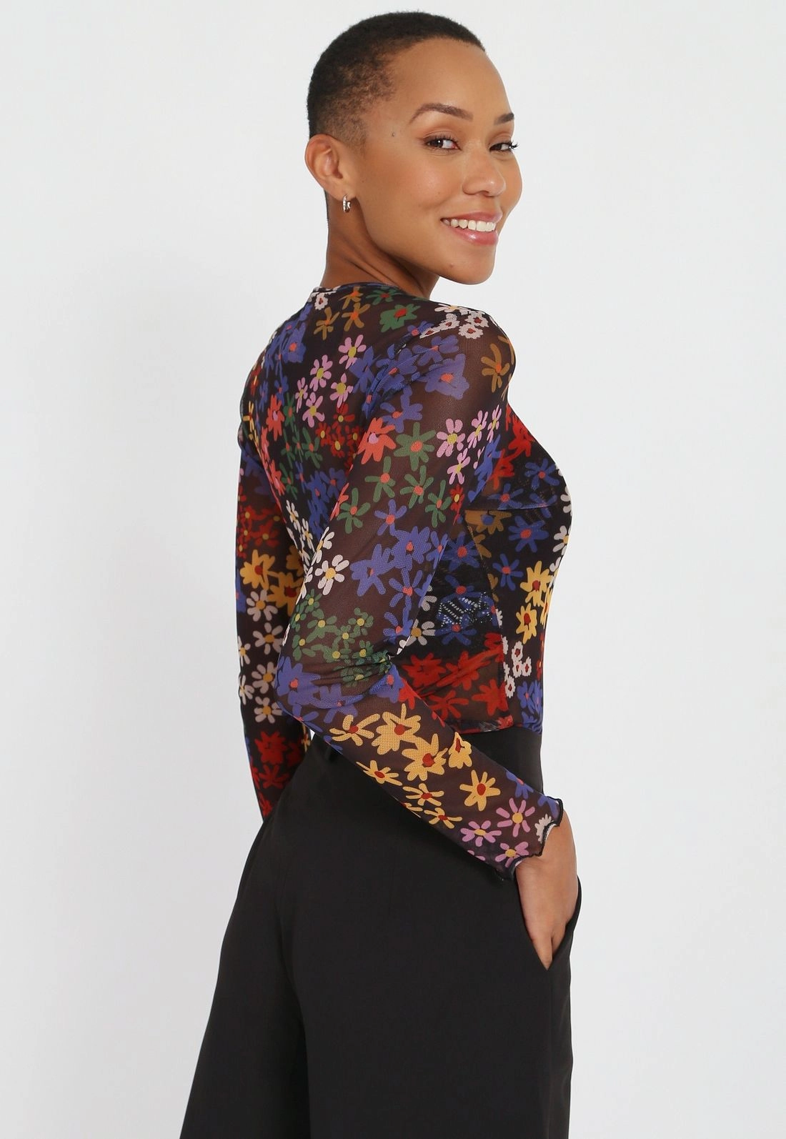 Blusa Tule Manga Longa Liberty