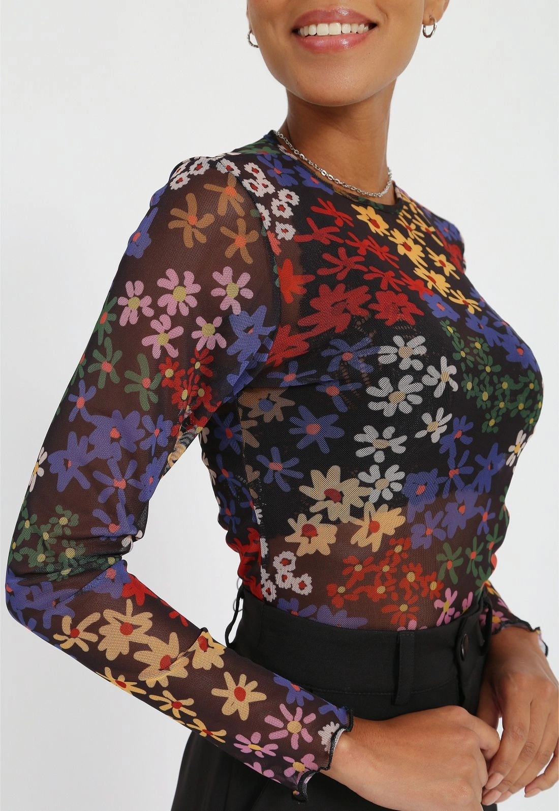 Blusa Tule Manga Longa Liberty