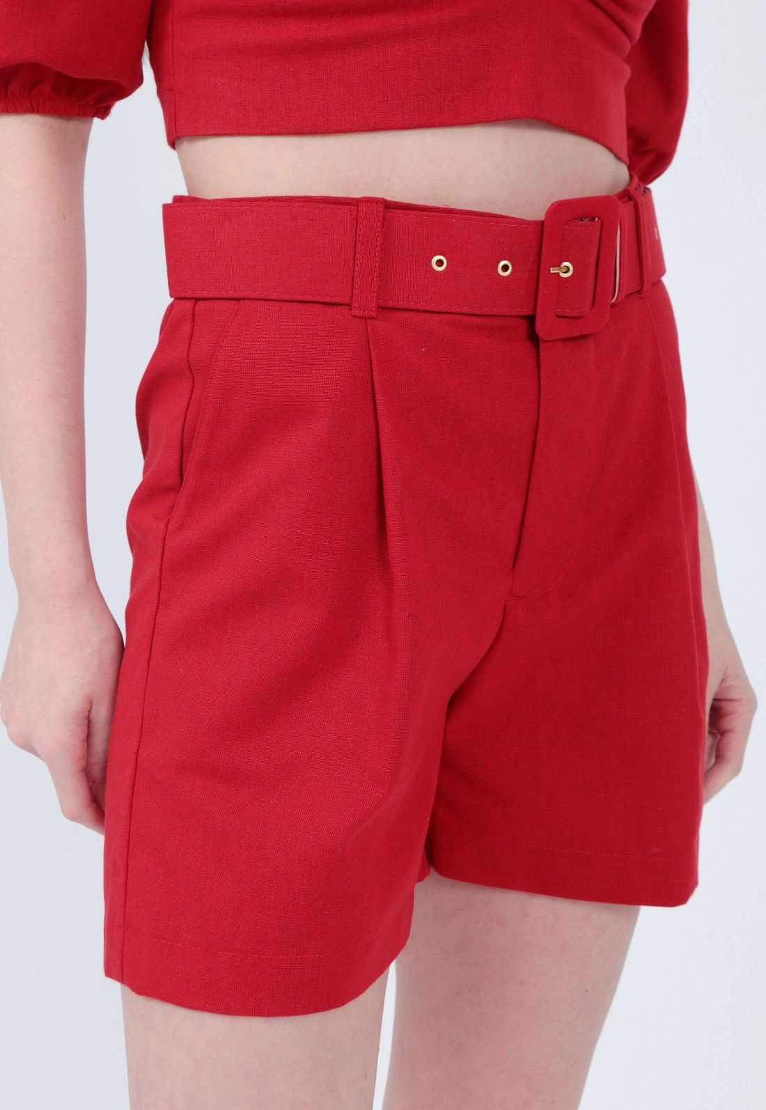 Shorts Linho Prega Com Cinto