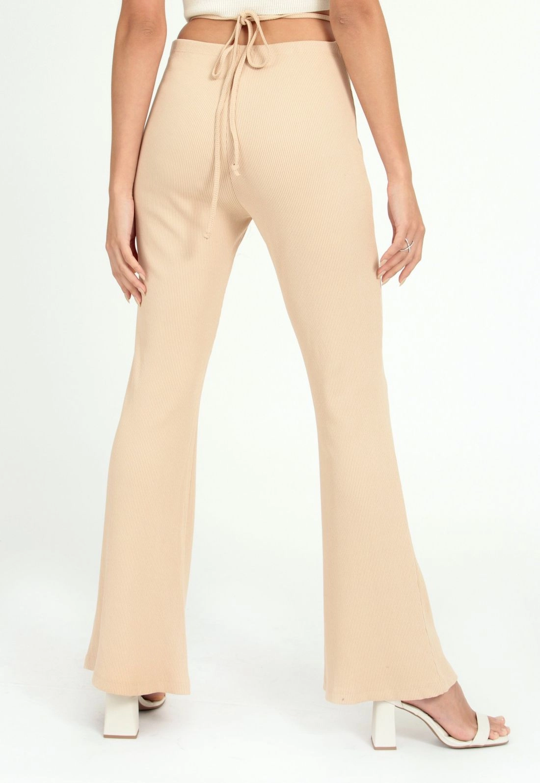 Calça Flare Canelada P
