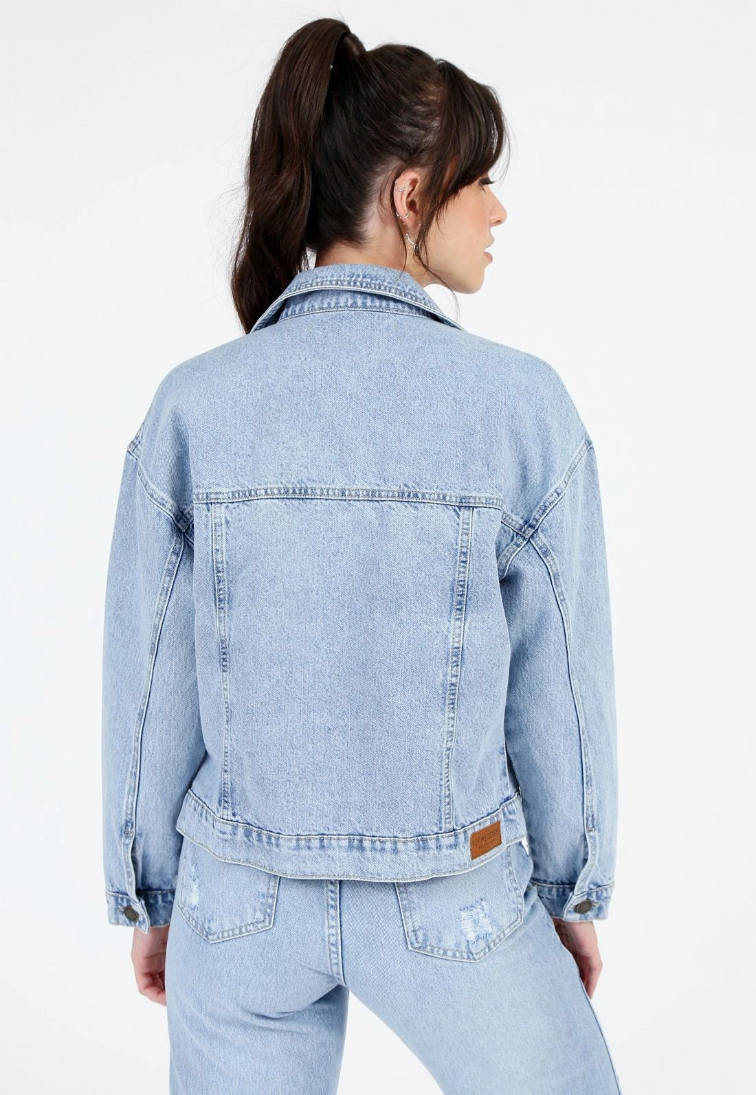 Jaqueta Jeans Clara Recorte