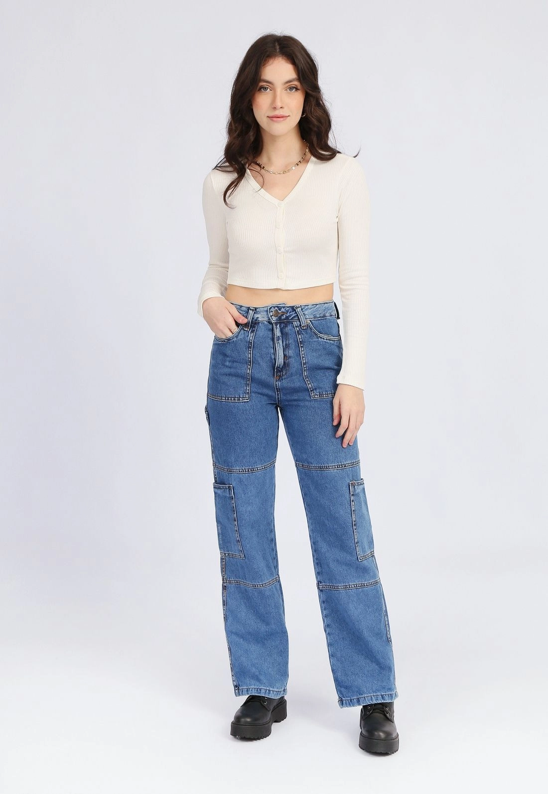 Calça Jeans Recorte Bolso Cargo