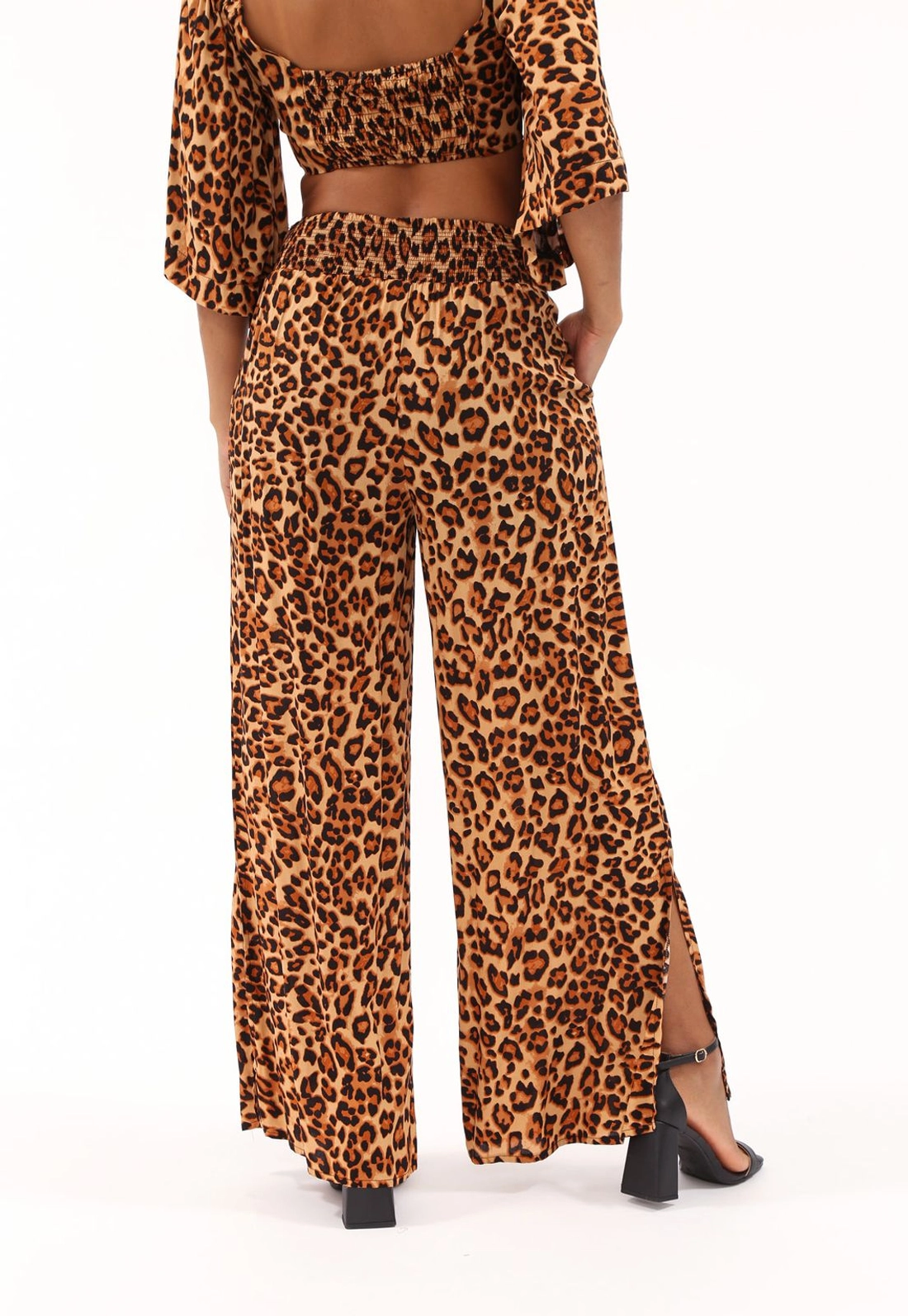 Calça Viscose Animal Print Pantalona