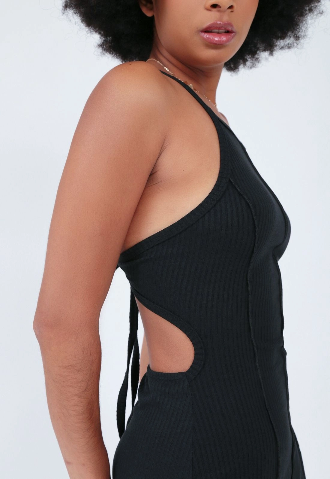 Vestido Ribana Alça Abertura Costas