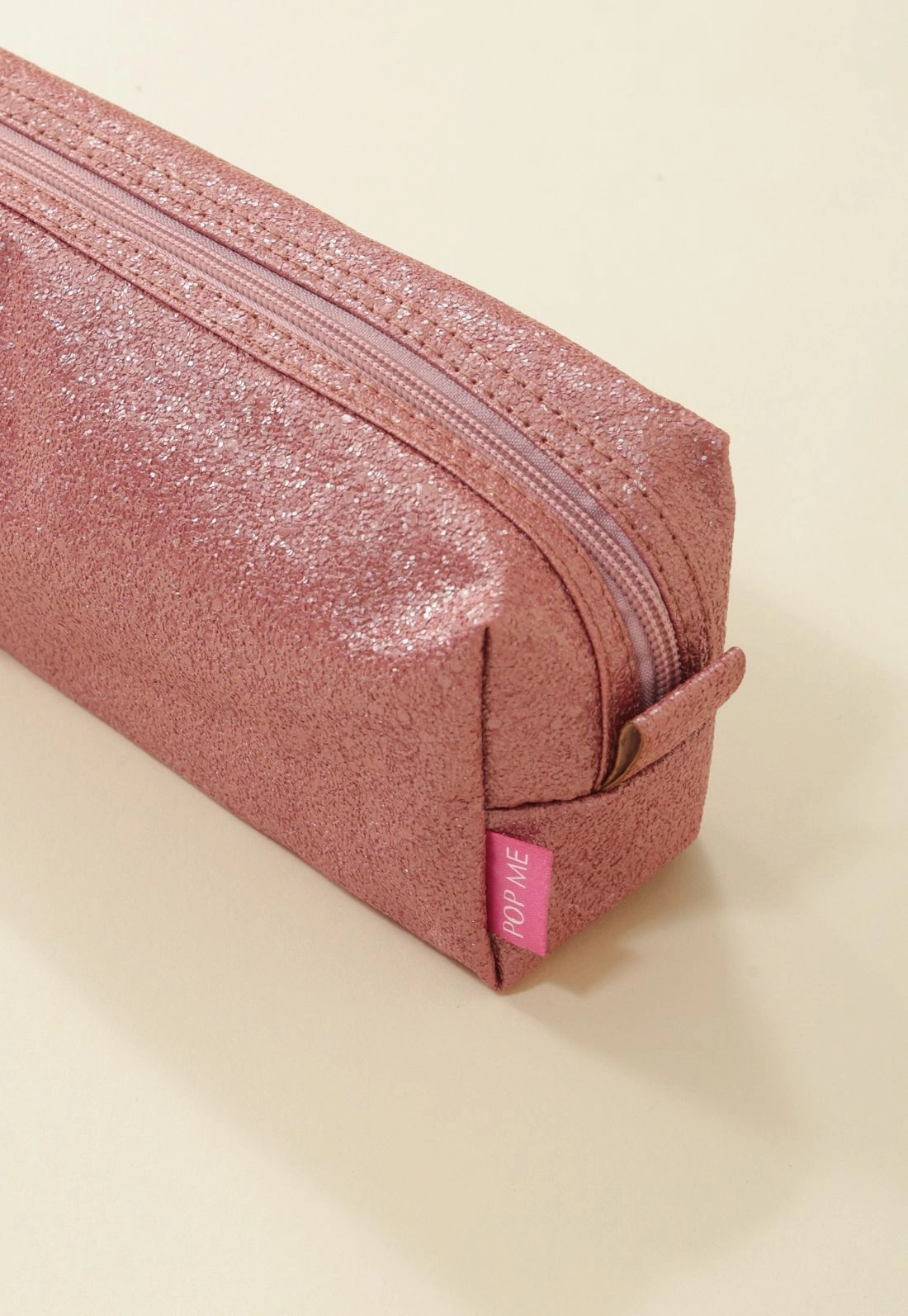 Necessarie Básica Quadrada Glitter