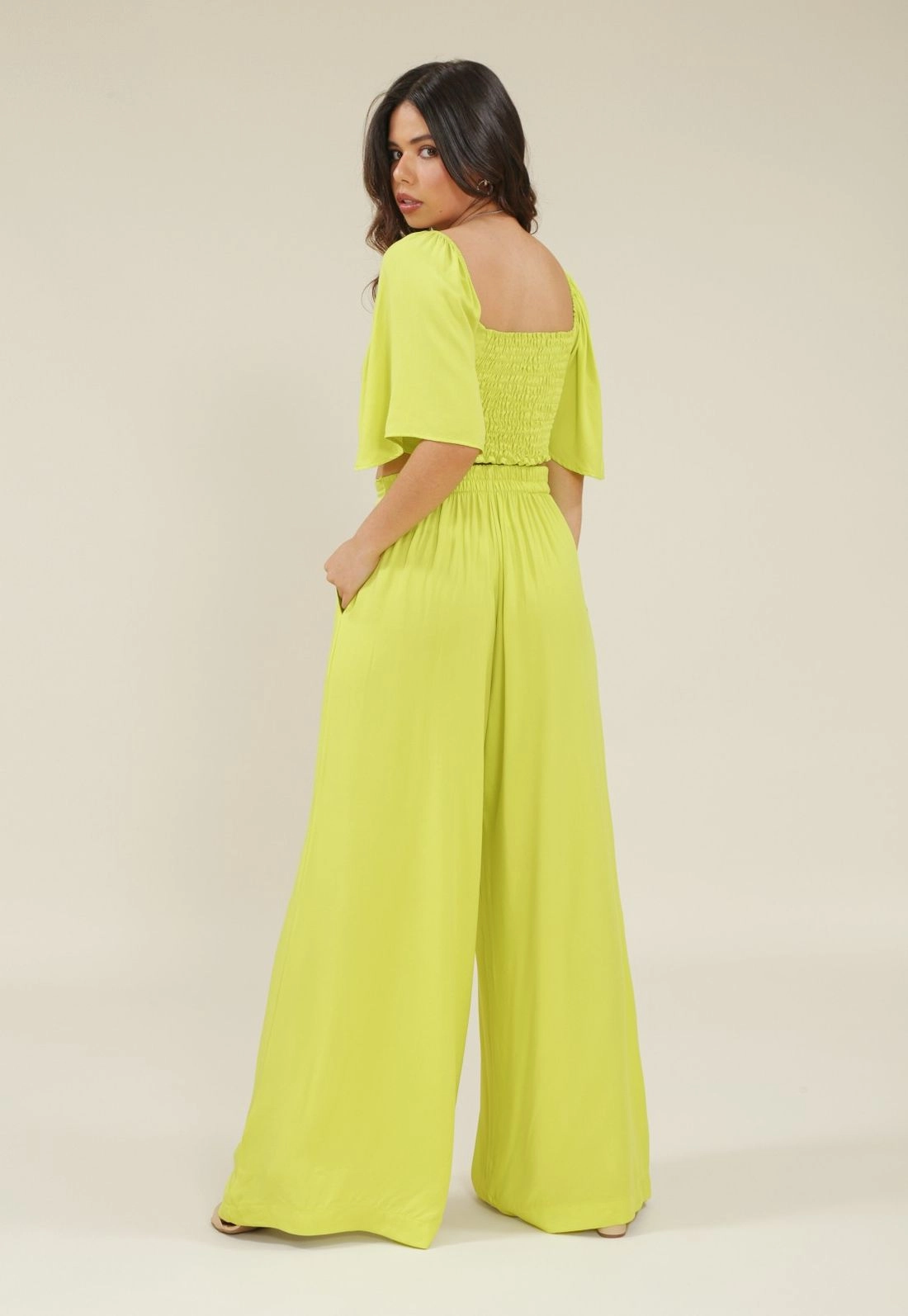 Calça Pantalona Viscose Twill Com Pregas