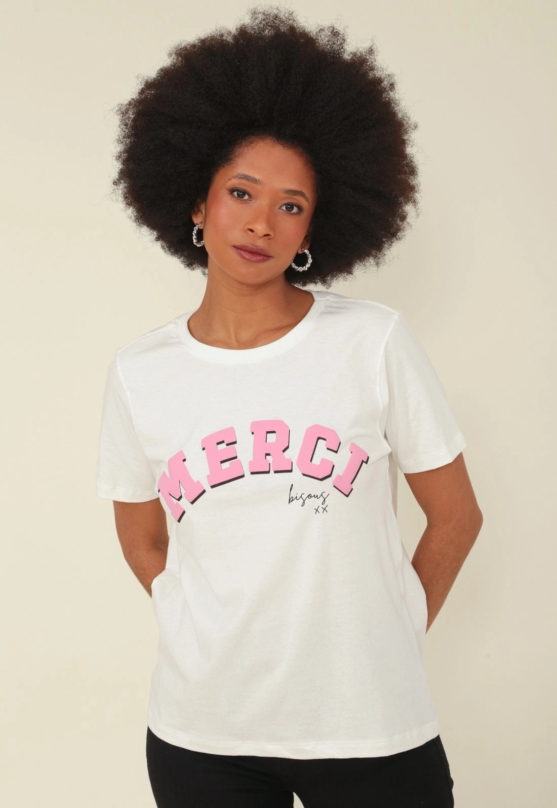 Camiseta Em M/M Manga Curta Com Silk Merci