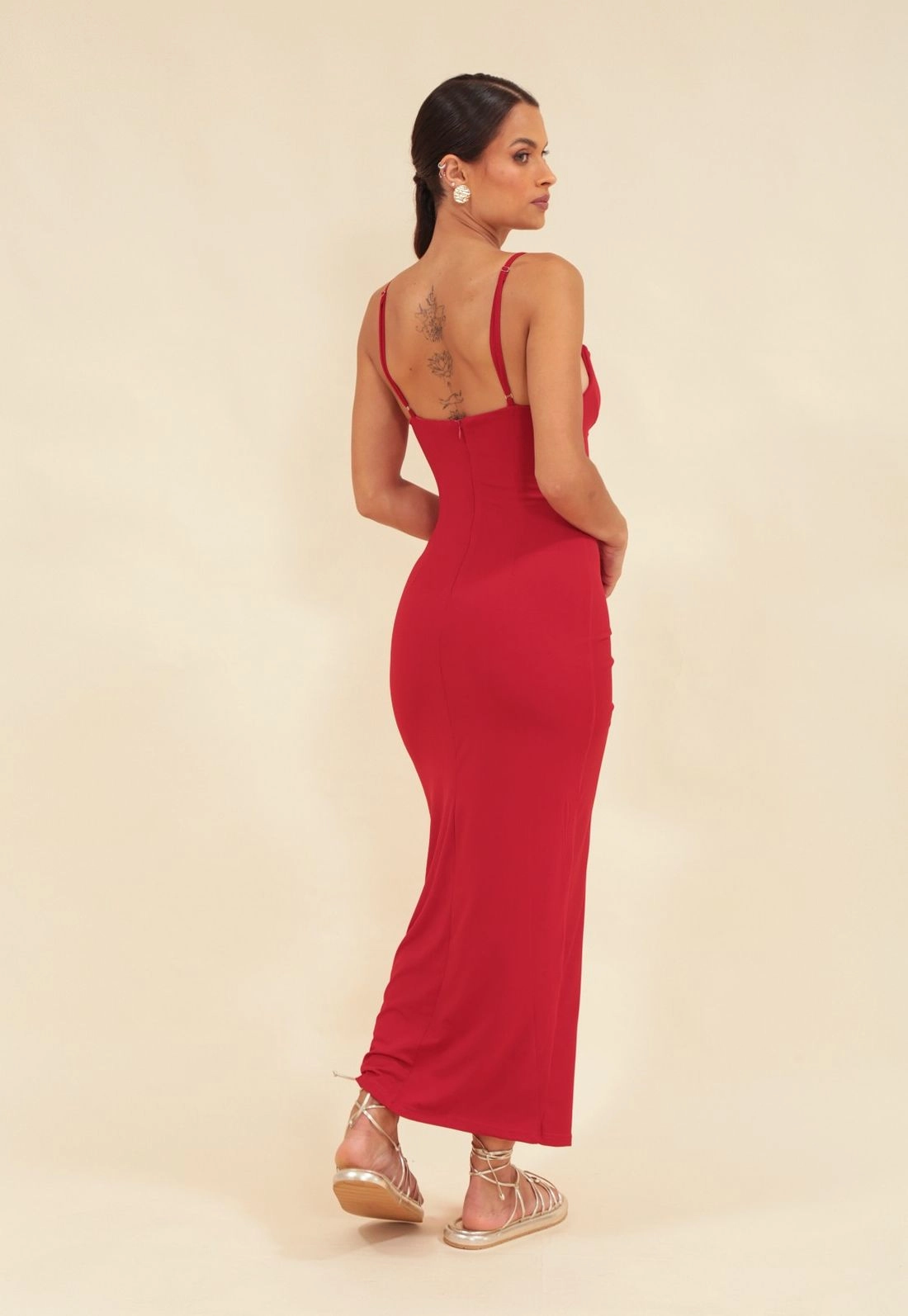 Vestido Midi Crepe Alça Decote Degagê Puxador