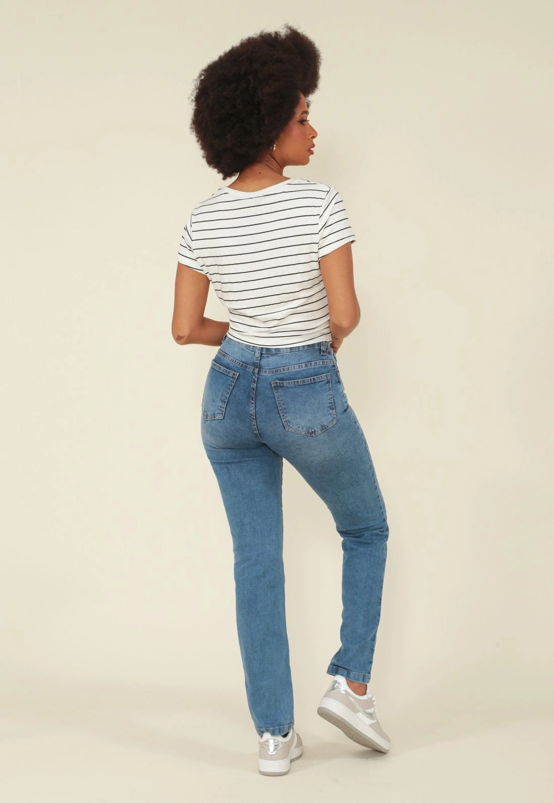 Calça Reta Jeans Com Elastano Cintura Alta