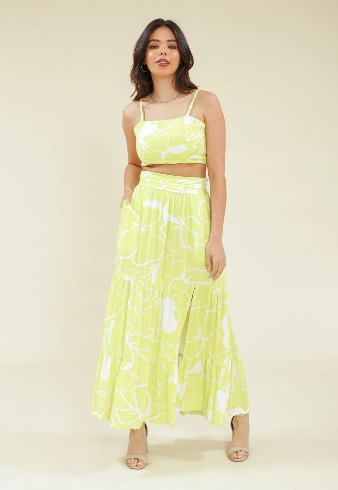 Saia Midi Com Recortes, Fenda E Bolso Em Viscolinho Estampado Floral P
