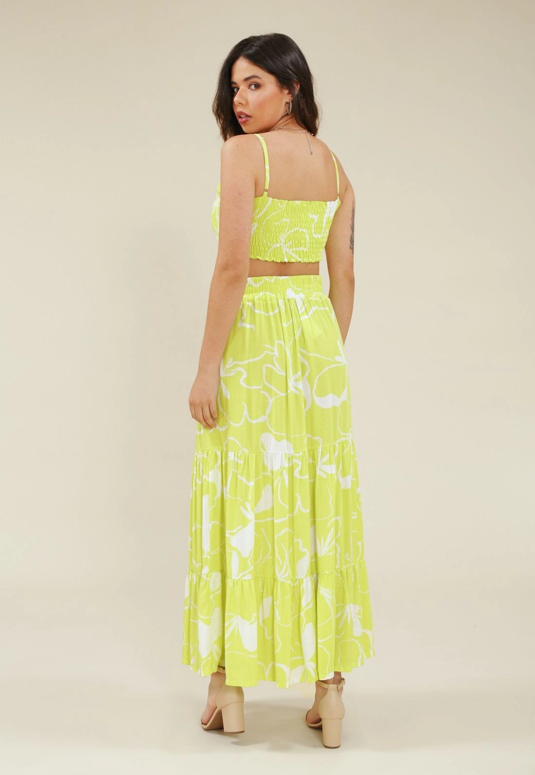 Saia Midi Com Recortes, Fenda E Bolso Em Viscolinho Estampado Floral P