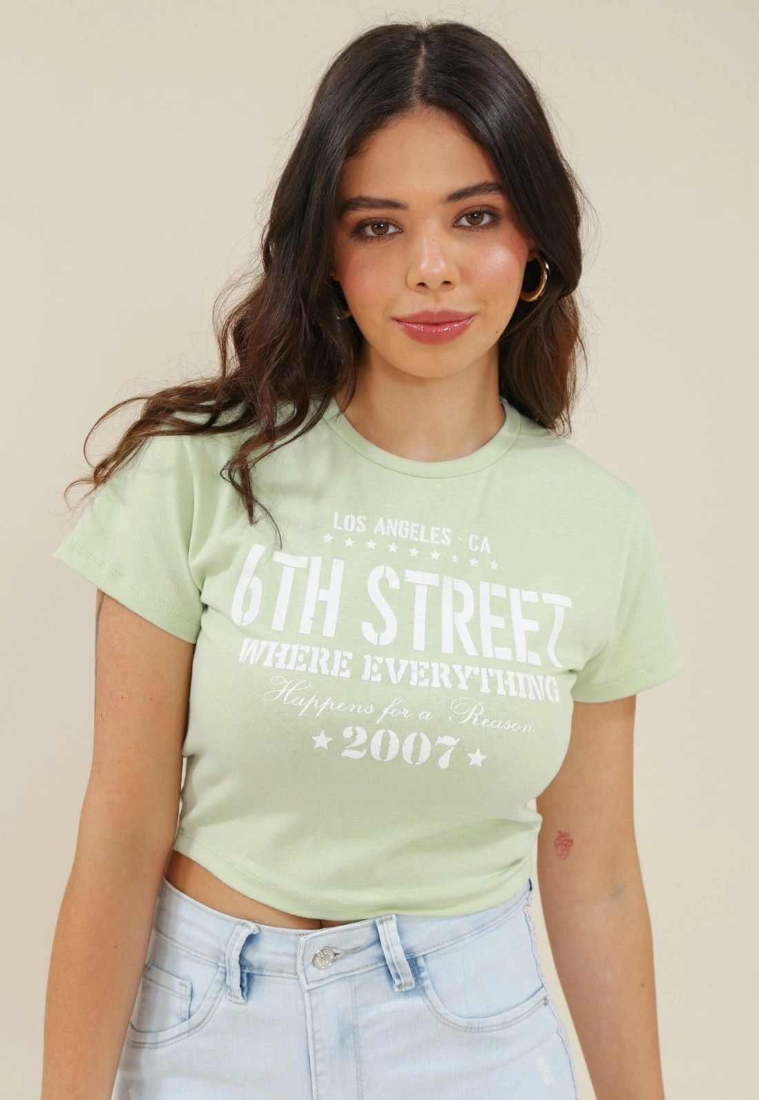 Blusa Cropped Em Cotton Com Manga Curta Estampa Street