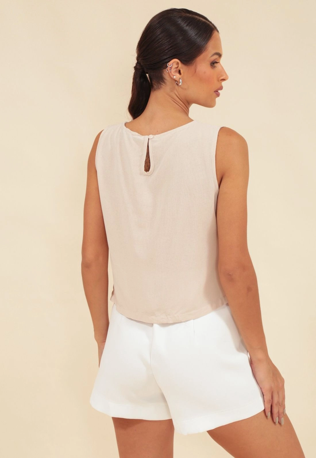 Blusa Em Viscolinho Com Aplicacao De Hot Fix