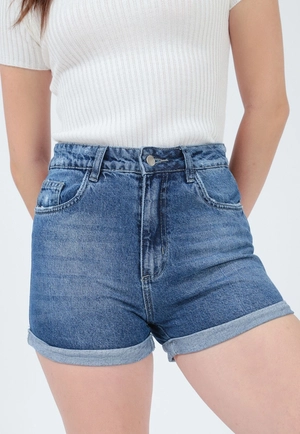 Shorts Jeans Azul Escuro Barra Dobrada