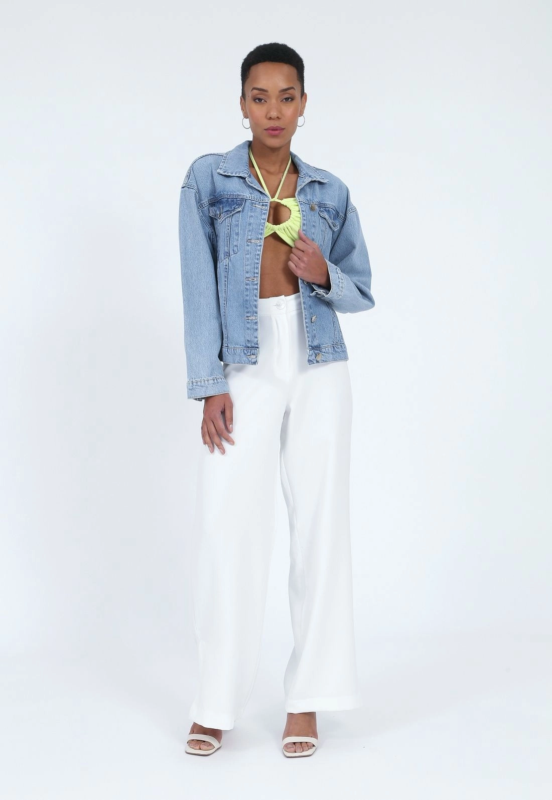 Jaqueta Jeans Ombro Deslocado