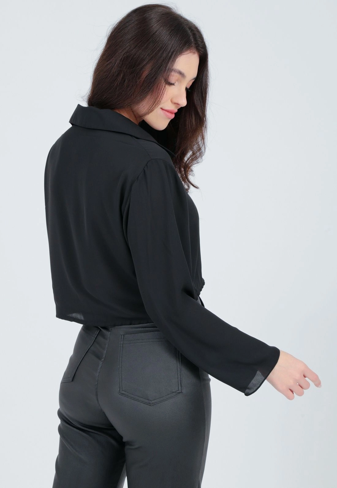 Camisa Cropped Crepe Manga Longa